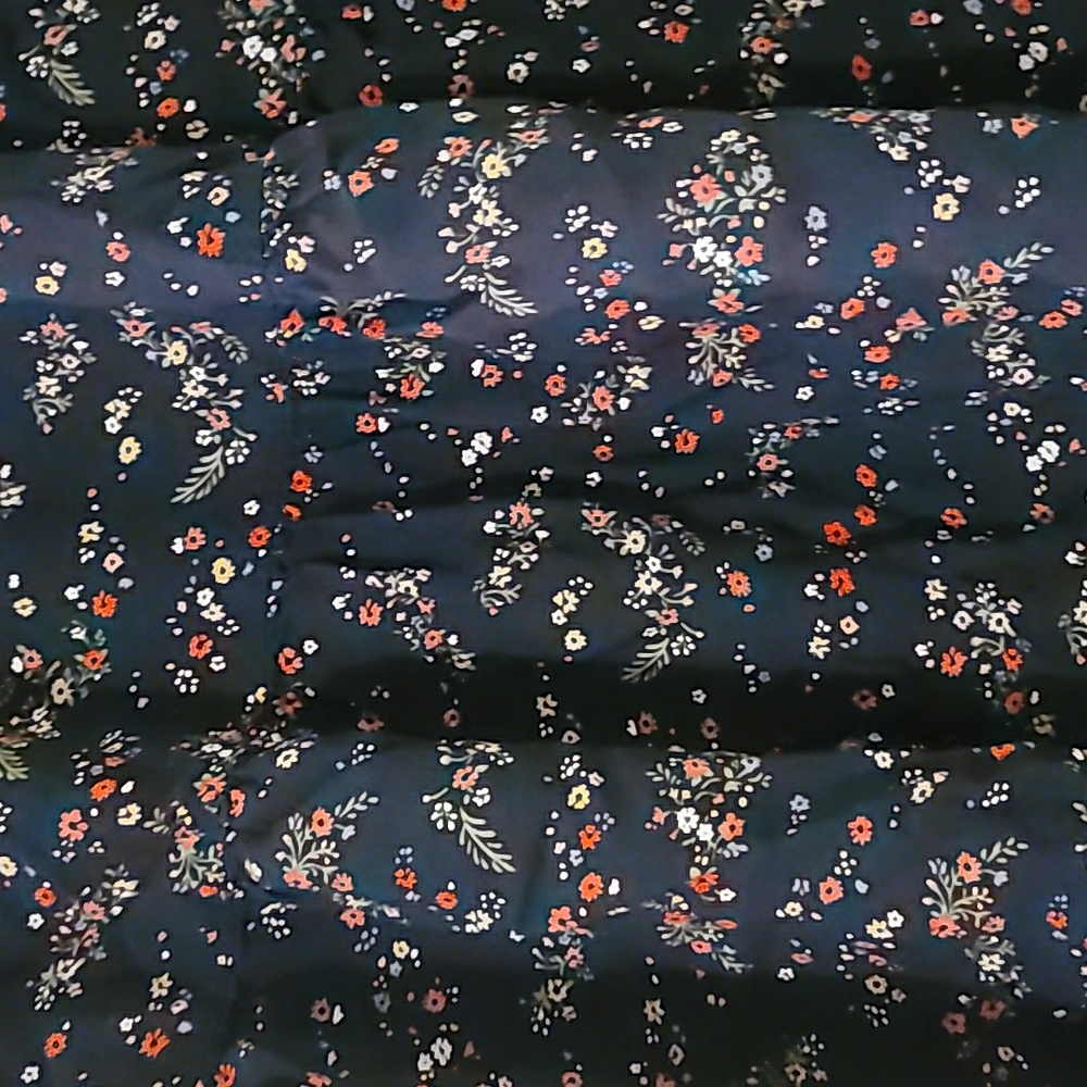 Floral Navy Skirt - Picture 2 of 4